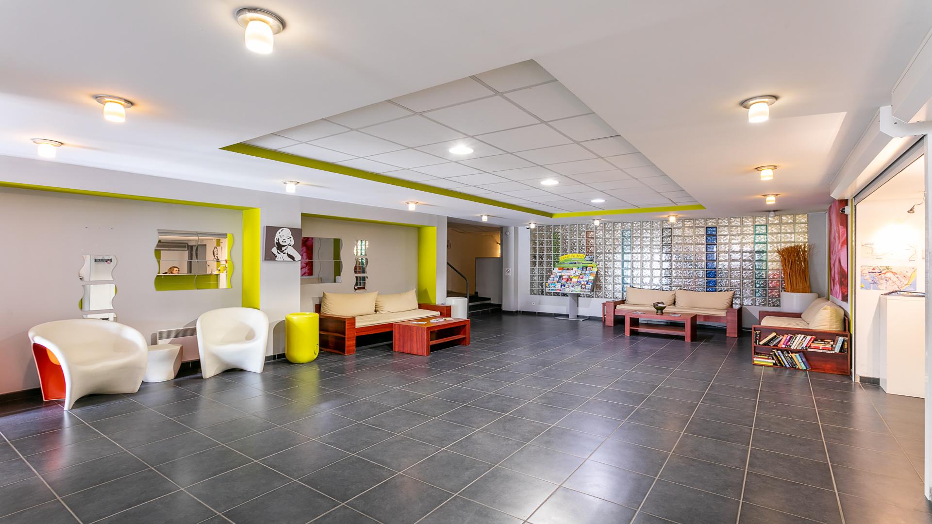 Vacanceole - Residence Le Saint Clair Agde Exterior photo