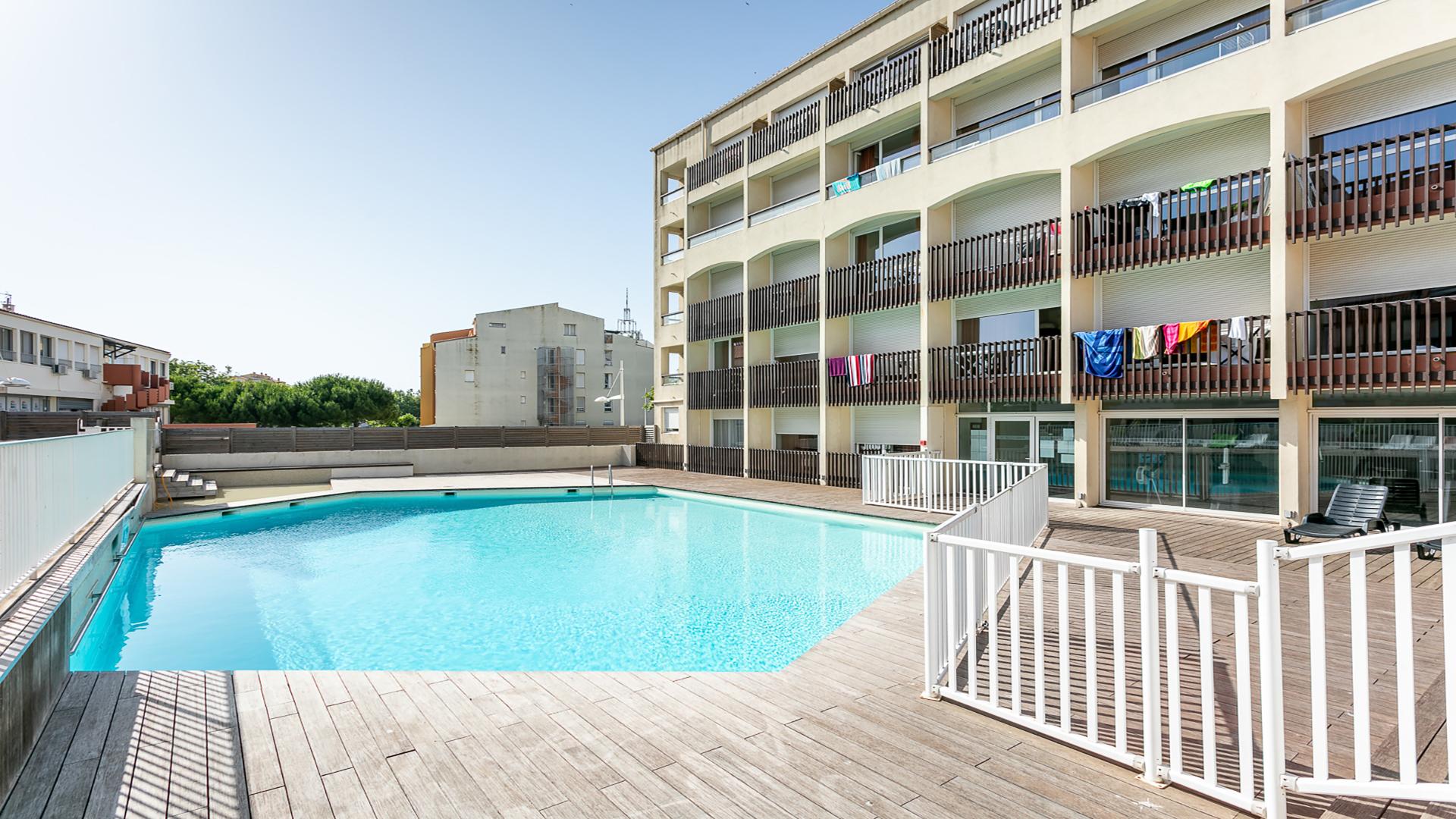 Vacanceole - Residence Le Saint Clair Agde Exterior photo