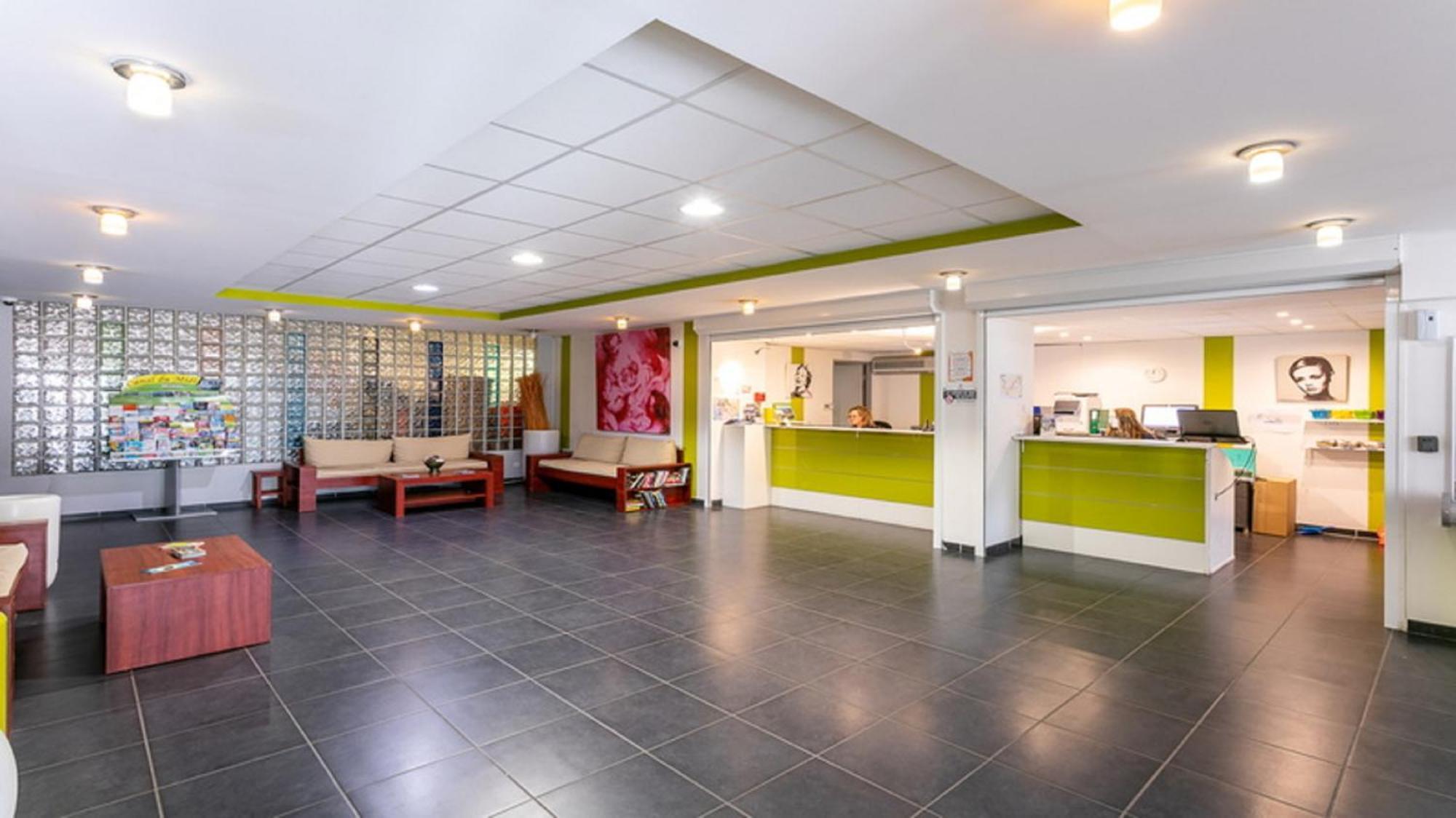Vacanceole - Residence Le Saint Clair Agde Exterior photo
